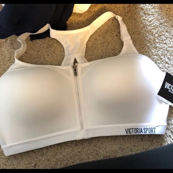 size 40d sports bra